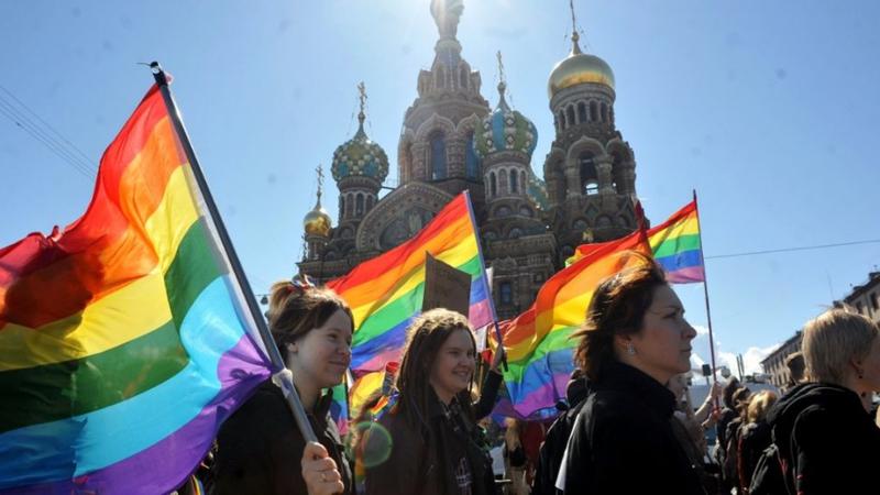 Homoseksuallara qarşı işgəncə düşərgələri açıldı – DÜNYADA İLK