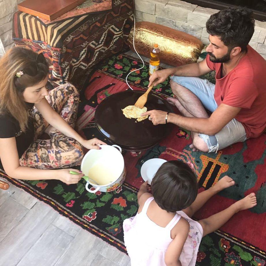 Övladının üzünü gizlədən yerli məşhurlar – SİYAHI