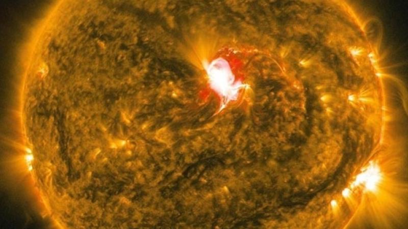 Aprelin 12-dÉ ilin Én gÃ¼clÃ¼ tÉlatÃ¼mÃ¼ olacaq vÉ... -  AzÉrbaycanlÄ± ALÄ°M AÃIQLADI