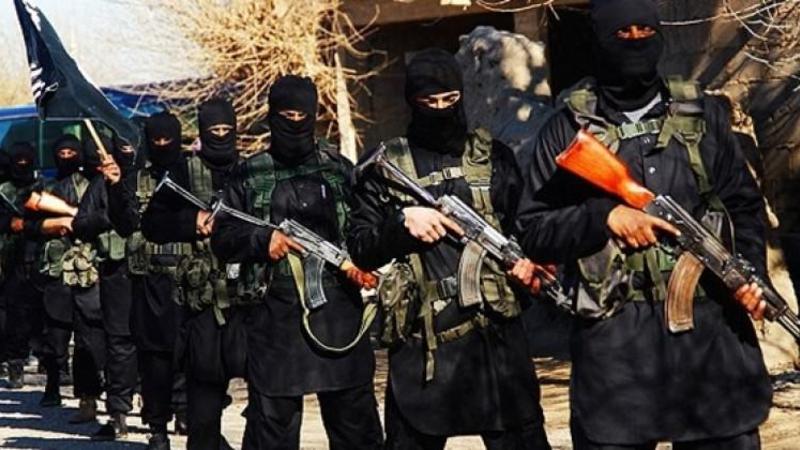 Fransadan şok addım: İŞİD terrorçularına 2 milyon avro yardım