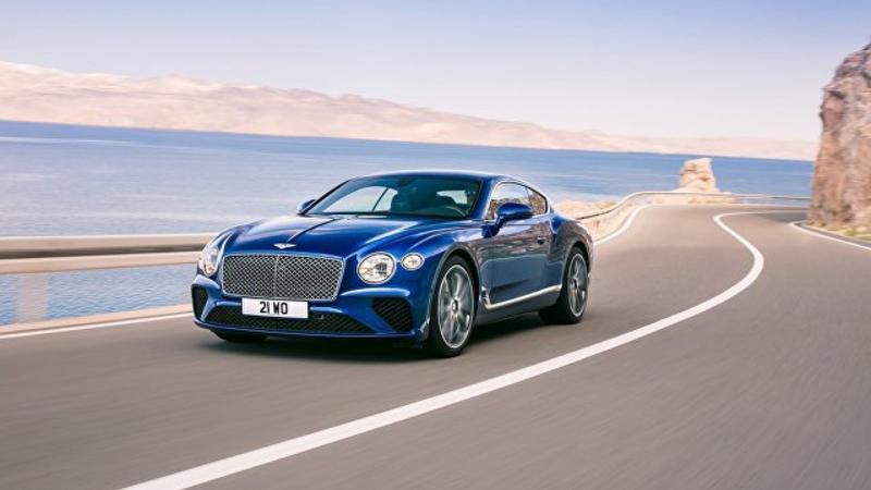 "Sovetski"də "Bentley" oğurlandı