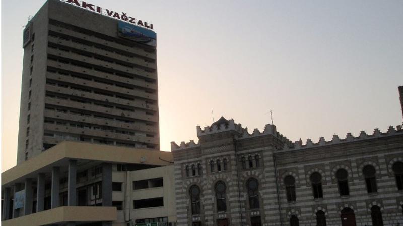 Bakıda BOMBA HƏYƏCANI - Dəmiryol vağzalı boşaldıldı (YENİLƏNDİ)