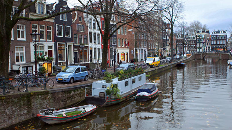 Amsterdamda atışma - Ölən və yaralananlar var