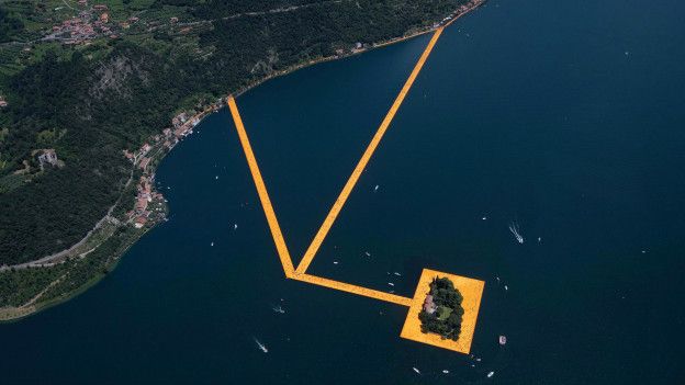 http://publika.az/upload/73899665772475f2dd8a1467107167_160619163453_aerial_floating_piers_624x351_ap_nocredit.jpg