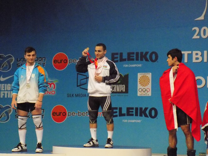 Azərbaycan atleti Valentin Xristov Avropa çempionu olub