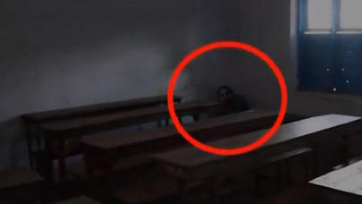 DƏHŞƏT! Gecə evə kamera yerləşdirdilər, tezdən oyananda şoka düşdülər - (VİDEO)