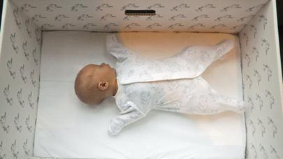 Finlər körpələri niyə karton qutularda yatızdırırlar?