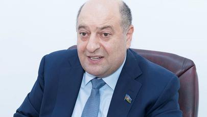 Deputat: “Banklarının bu siyasəti problemlərə yol açacaq”