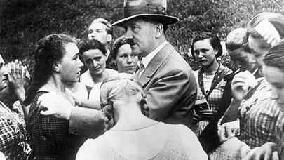 Nasistlər əxlaqsız qadınlardan necə istifadə edirdi? – MÜHARİBƏNİN QARANLIQ ÜZÜ