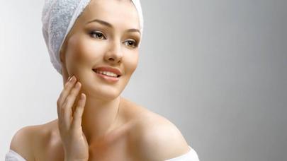 Bu qidalar üzdə sızanaq yaradır – Dermatoloqlardan xəbərdarlıq