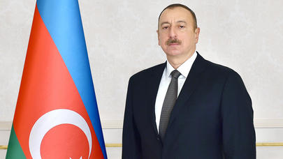 Prezident İlham Əliyev mükafatlandırılma MƏRASİMİNDƏ - FOTOLAR