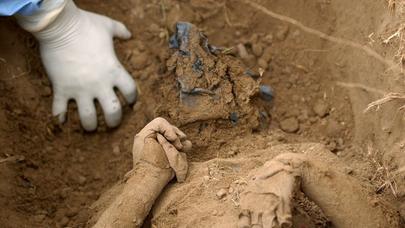 Qəbirləri açanda dəhşətli mənzərə ortaya çıxdı - OSMANLIDA 4 SİRLİ HADİSƏDƏN ƏN QORXUNCU