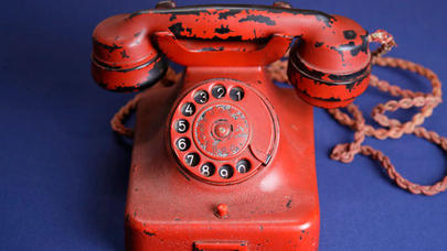 Yəhudiləri və milyonları ölümə aparan TELEFON - FOTOLAR