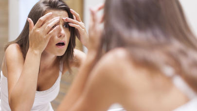 Soyuq havada dərinizə bu PİSLİYİ ETMƏYİN!