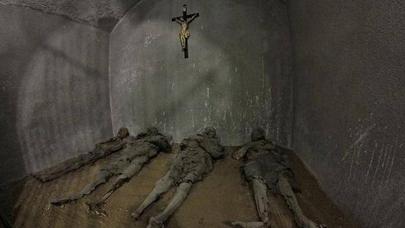 3 əsr qabaq ölən, amma hələ də yaşayan ölülər və onlara QULLUQ EDƏN QADIN: dəhşətli SİRR -  - FOTOLAR