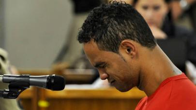 Sevgilisini itlərə yedizdirən qatil AZADLIĞA ÇIXDI - - FOTOLAR