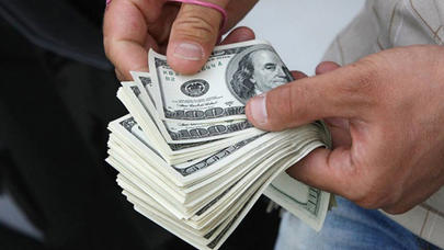 Maşın nömrəsinə 158 min dollar ödədi - - FOTO