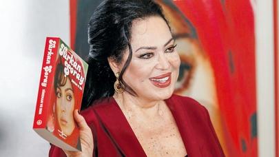 Türkan Şoray: “Ölməz eşqi sadəcə filmlərdə yaşadım” - FOTOLAR