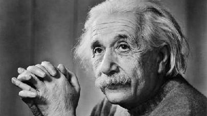 Eynşteynin ilk skripkası hərracda satılacaq