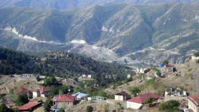 Laçınsız keçən 25 il…