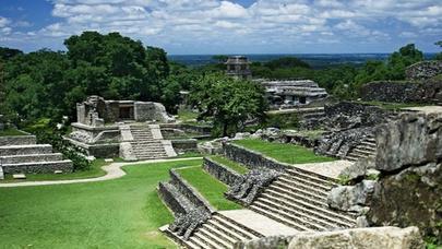 İnsan başından top kimi istifadə edən, xoruzu qurban kəsən, çəpgözlüyü sevən xalq - FOTO