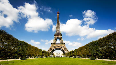 Hitler Parisi işğal etdi, amma Eyfelə gücü yetmədi - - FOTO