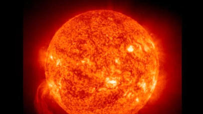 Günəş xeyli böyüyəcək və Yerə... - Azərbaycanlı alim 5 il sonra olacaqları AÇIQLADI