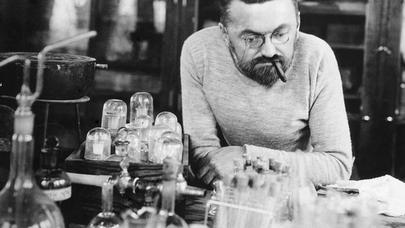 Dünya tarixində böyük iz buraxmış CIRTDAN İNSANLAR - FOTO