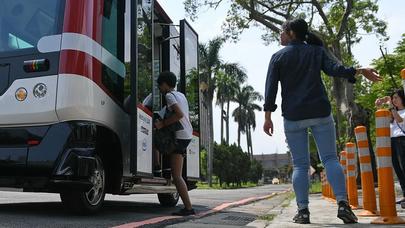 Pilotsuz avtobuslar istifadəyə verildi - ESTONİYADA