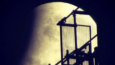 İlin ilk Ay tutulması başladı - VİDEO - (YENİLƏNDİ)