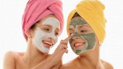 Sızanaqları yox edən təbii maskalar - Aspirin, gil, darçın...