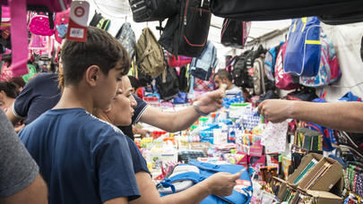 Bir şagirdin məktəbli çantasını doldurmaq neçəyə başa gəlir? - VİDEO