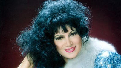 Zeynəb Xanlarova tiktokerə jeton göndərib?