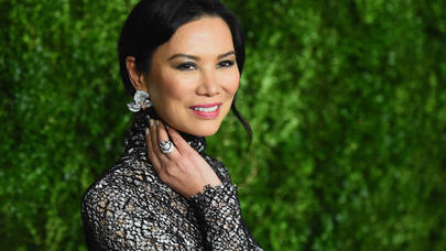 Kasıb çinli qızını ABŞ-da milyarderə çevirən EŞQ OYUNLARI: yaşlı ər, kişilərlə YATAQ KEFİ və... - FOTO