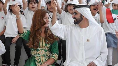 23 övladı olan ƏRƏB ŞEYXİ ən gözəl qızı ilə... - FOTO