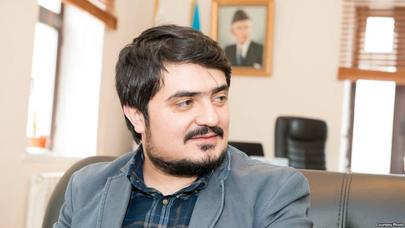 504 ada 55 parsel... - Rəsulzadənin xanımının məzarı