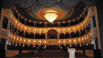 Teatr Forumunun vaxtı dəyişdirildi