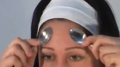 Üz dərisini cavanlaşdıran masaj - VİDEO