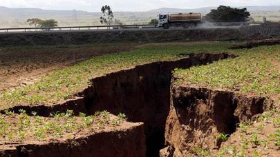 Yer kürəsində BÖYÜK ÇAT - Qitələrdən biri iki hissəyə AYRILACAQ - - FOTO/VİDEO