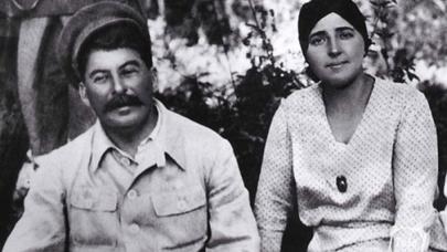 Stalinin arvadının intiharının ŞOK SƏBƏBLƏRİ