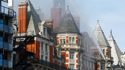 Səudiyyə şahzadəsi Londondakı dəbdəbəli oteldə ÖLÜ TAPILDI