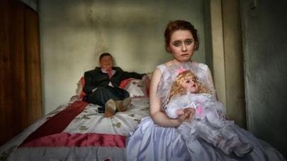 Azərbaycanda atası tərəfindən zorlanan, uşaq yaşda hamilə qalan qızlar və... - DƏHŞƏTLİ FAKTLAR