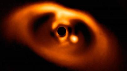 Yeni bir planetin yaranma mərhələsi ANBAAN görüntüləndi - TARİXDƏ İLK DƏFƏ - - VİDEO