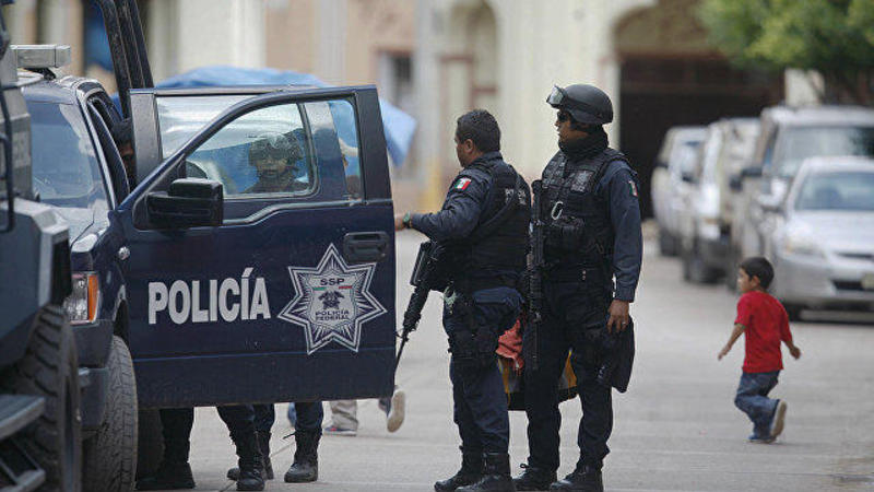 Meksikada 10 cinayətkar güllələndi