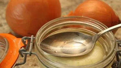 Saç uzadan soğan suyu