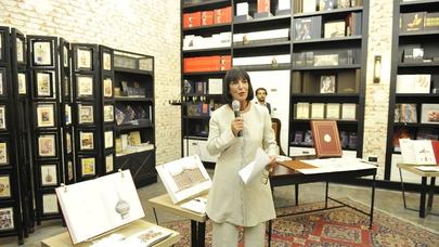 Prezident məndən xahiş etdi ki... - Tanınmış fransız naşirlə MÜSAHİBƏ