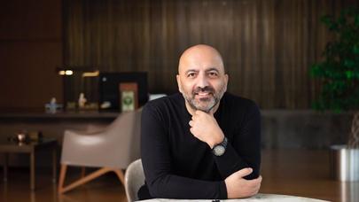 Özünü türkçü sayan, qızılı sevməyən, antik silah və maşın həvəskarı Mübariz Mənsimov necə milyonçu olmasından DANIŞDI