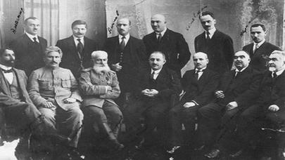 Cümhuriyyətin ən böyük səhvi və 100 il öncə Azərbaycanda yaşananlar - Maraqlı FAKTLAR AÇILDI/VİDEO