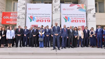 Bakıda Beynəlxalq Kitab Sərgi-Yarmarkası açıldı - FOTO