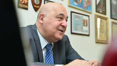 Çingiz Abdullayev: "Xəbər yollayırdılar ki, ona deyin, qoyunlarını otarsın” - MÜSAHİBƏ